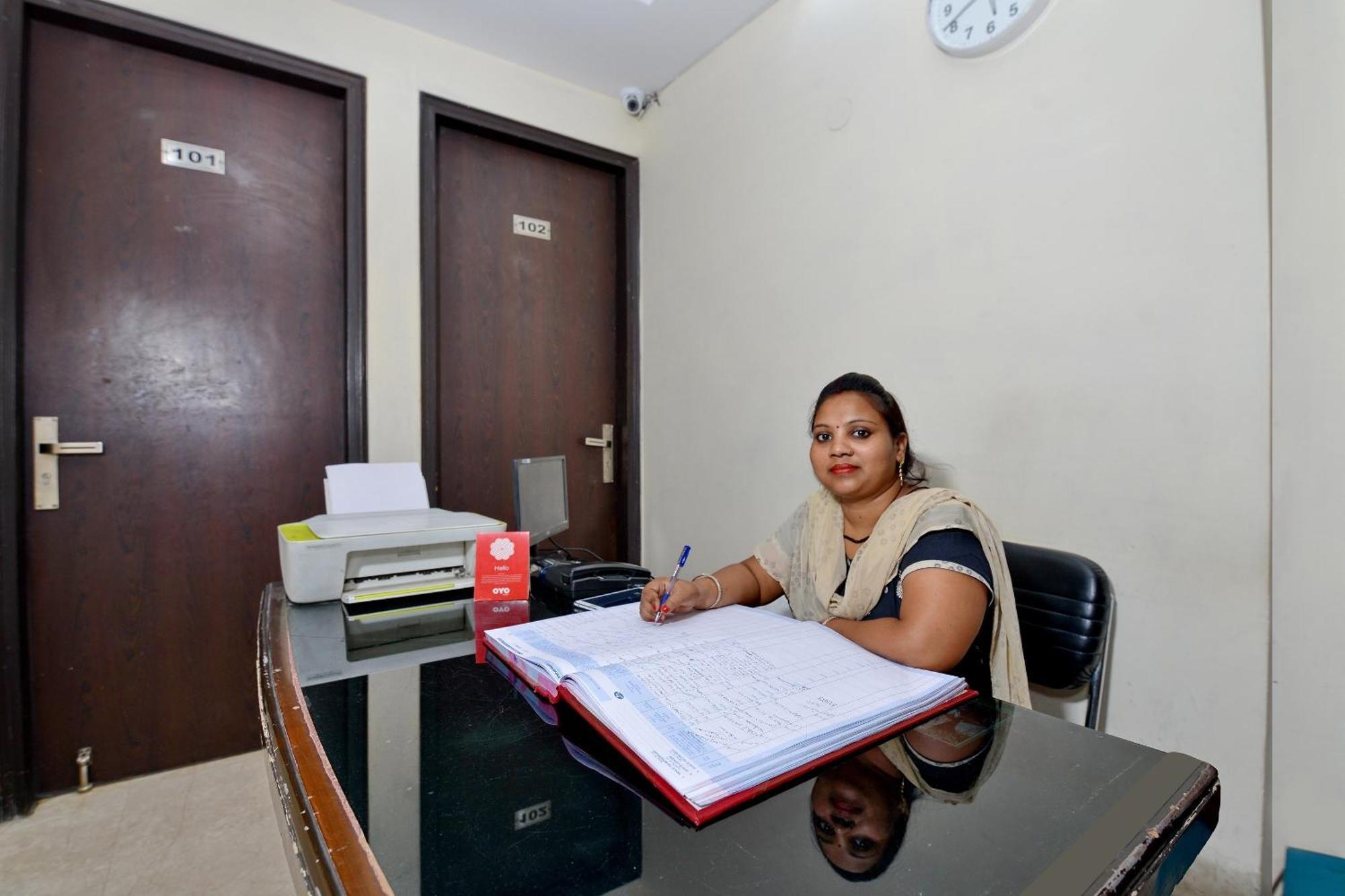 Hotel Collection O Lotus New Delhi